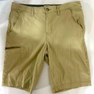 Weatherproof Vintage Men’s Regular Fit Shorts - Size 34 great for outdoors!